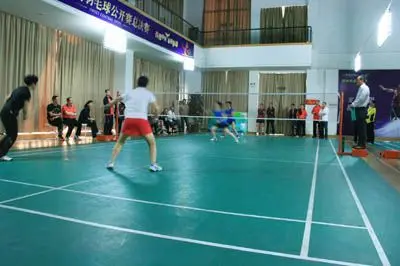 上演精彩的 上演精彩的