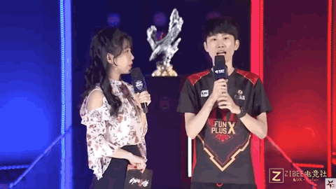 超过1亿欧 超过1亿欧