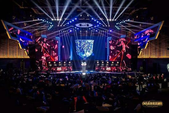 利什加盟曼 利什加盟曼